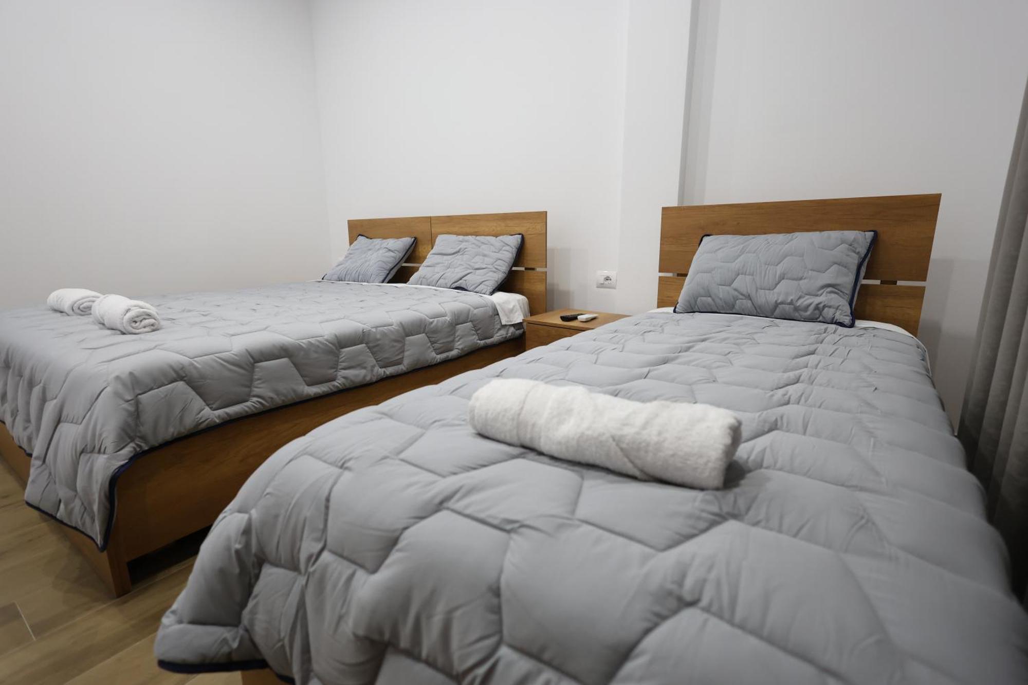 Guesthouse Aurel ベラト エクステリア 写真