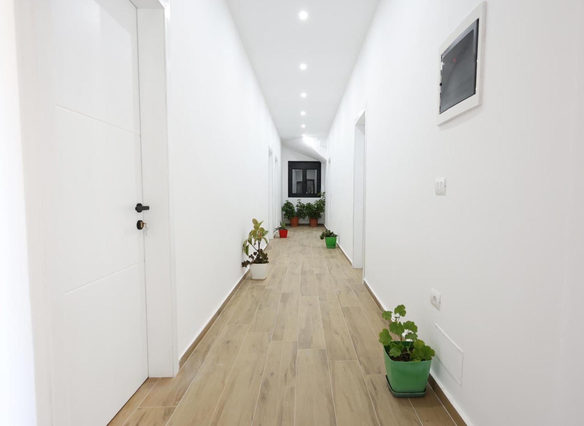 Guesthouse Aurel ベラト エクステリア 写真