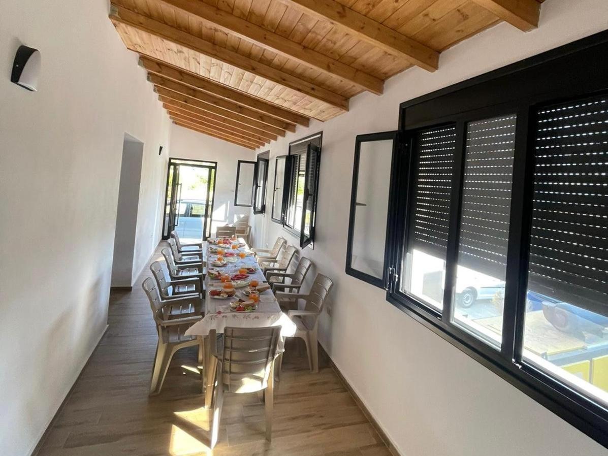 Guesthouse Aurel ベラト エクステリア 写真